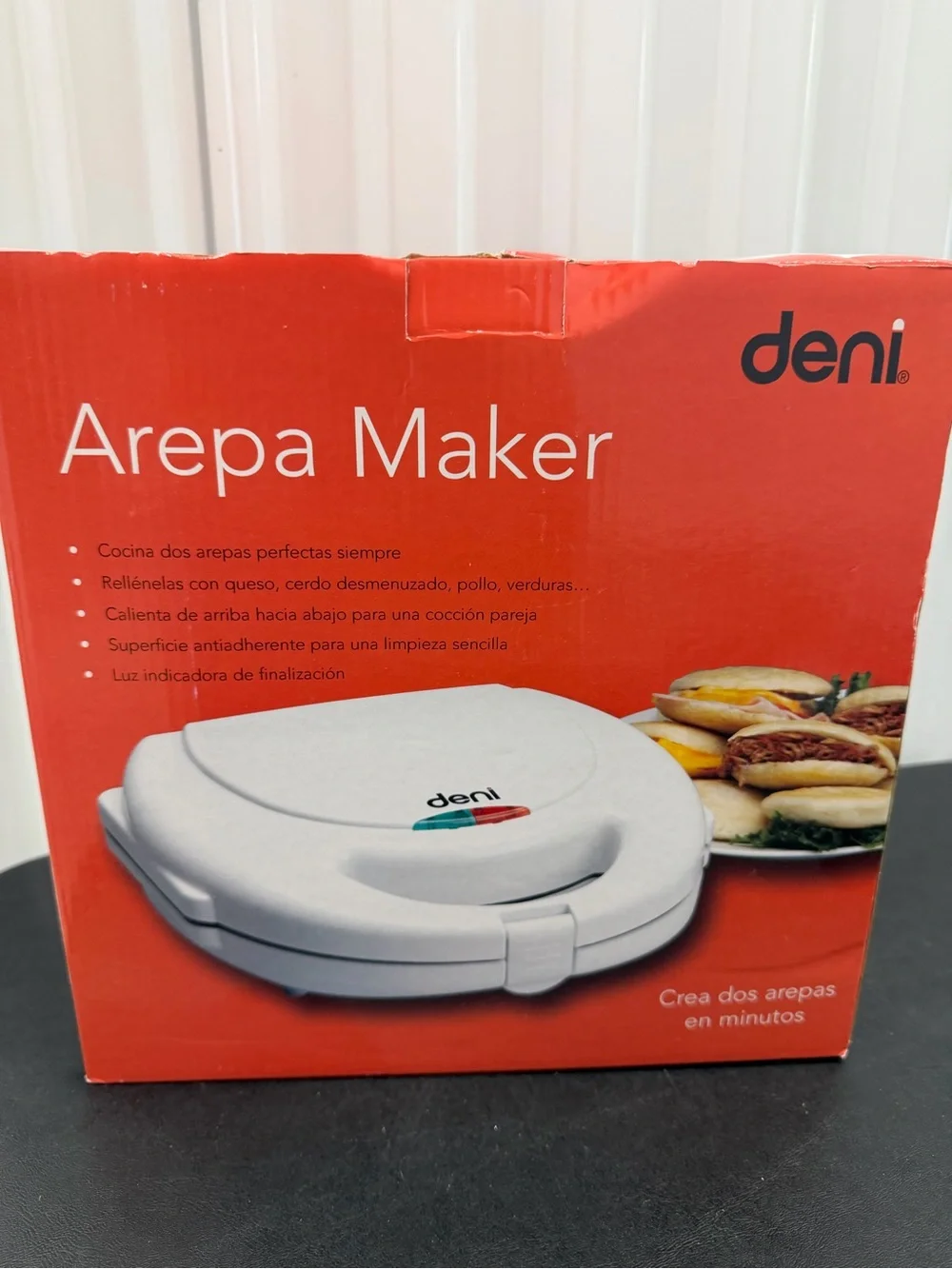 Deni Arepa Maker Brand New in Box Makes 2